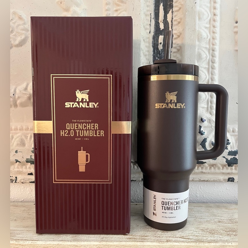 Chocolate Gold Stanley Quencher H2.O Tumbler 40oz